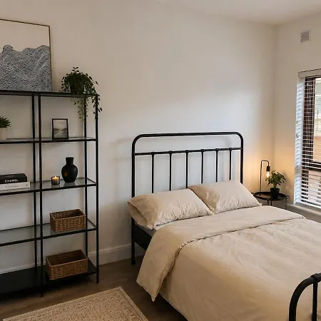 公寓 Stylish In Town Centre Sleeps 3 *